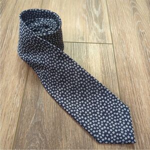 Alexander Julian Colours Navy Blue Floral Patterned Tie Men's Width 3 Inches